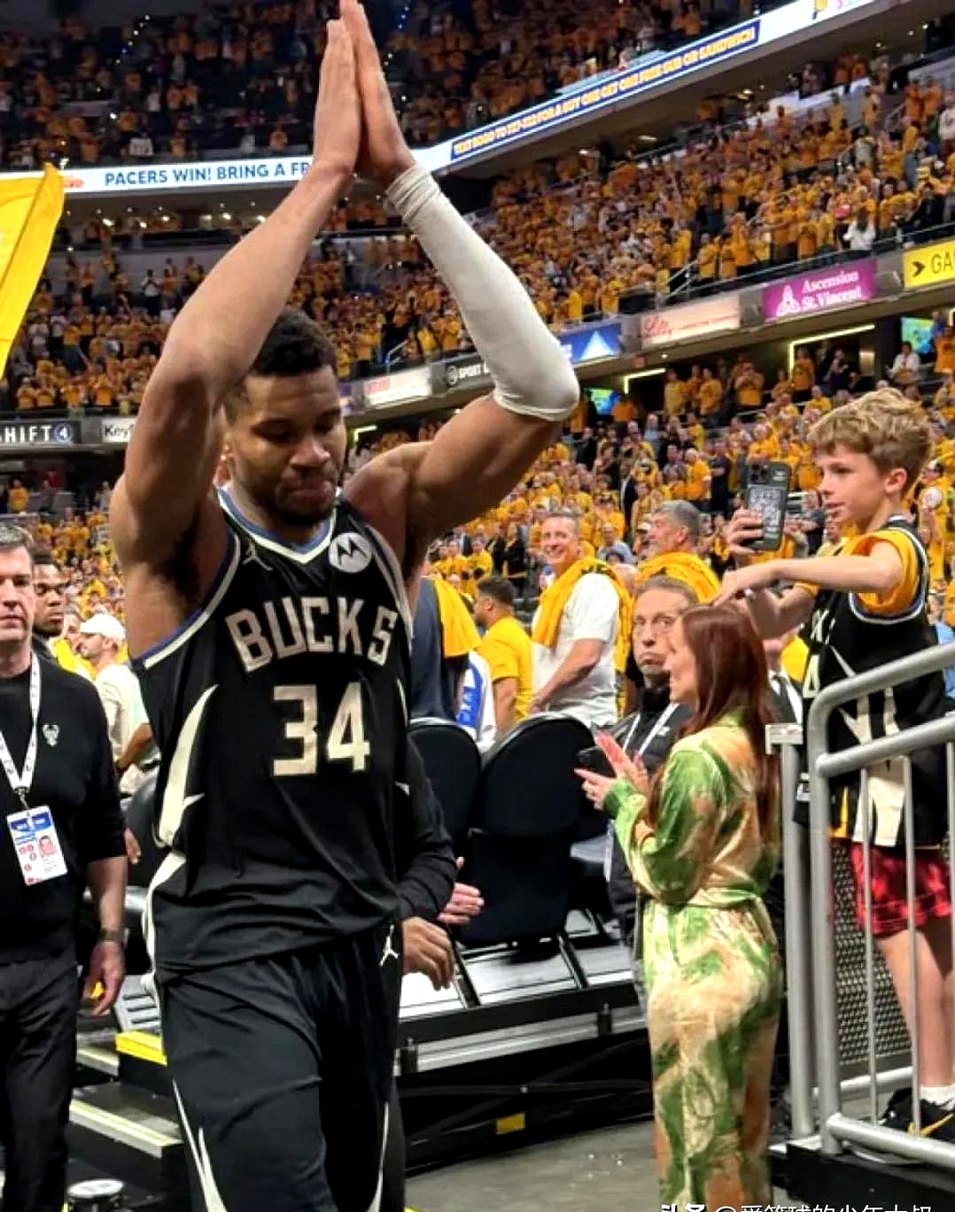 od体育投注-字母哥进步神速，雄鹿队轻松战胜对手取得五连胜