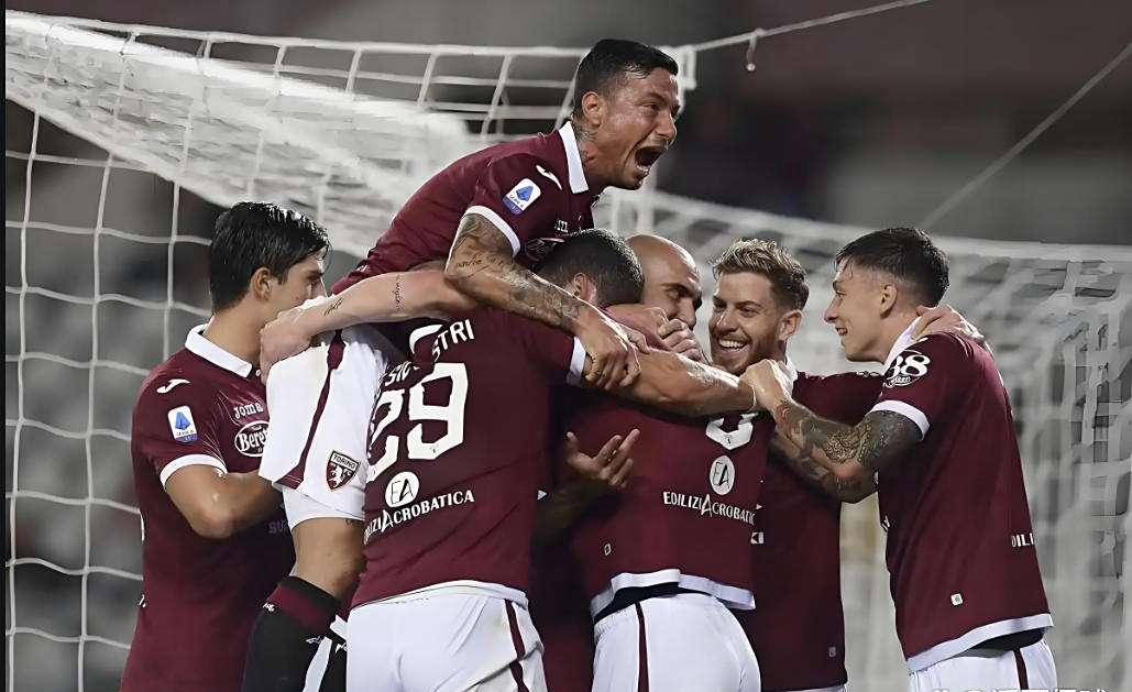 od体育入口-佛罗伦萨足球队在主场大胜对手